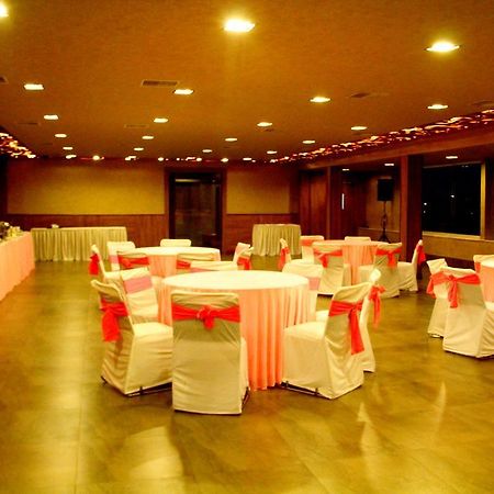 ​Justa Hyderabad Hotel Exterior photo